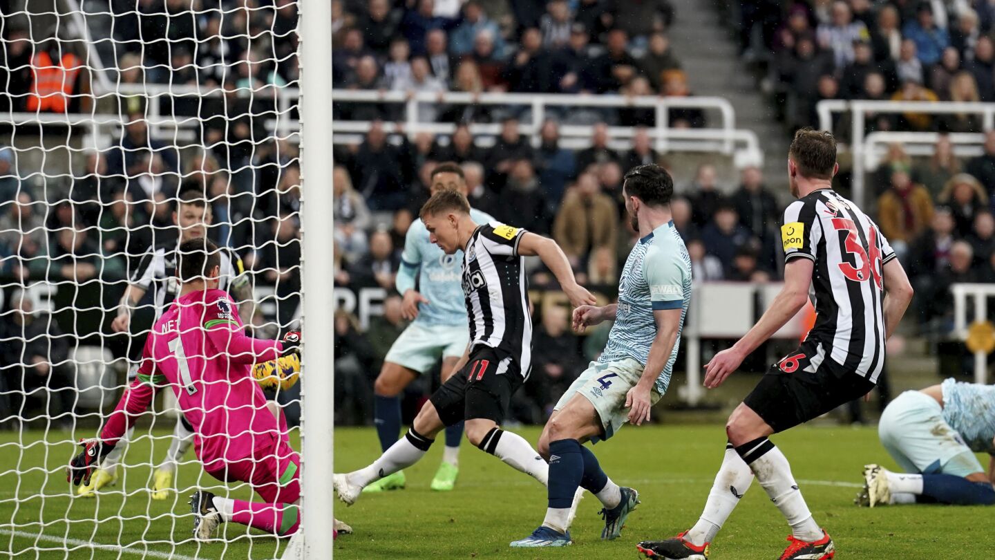 Newcastle sauve le dernier match nul avec Bournemouth en EPL