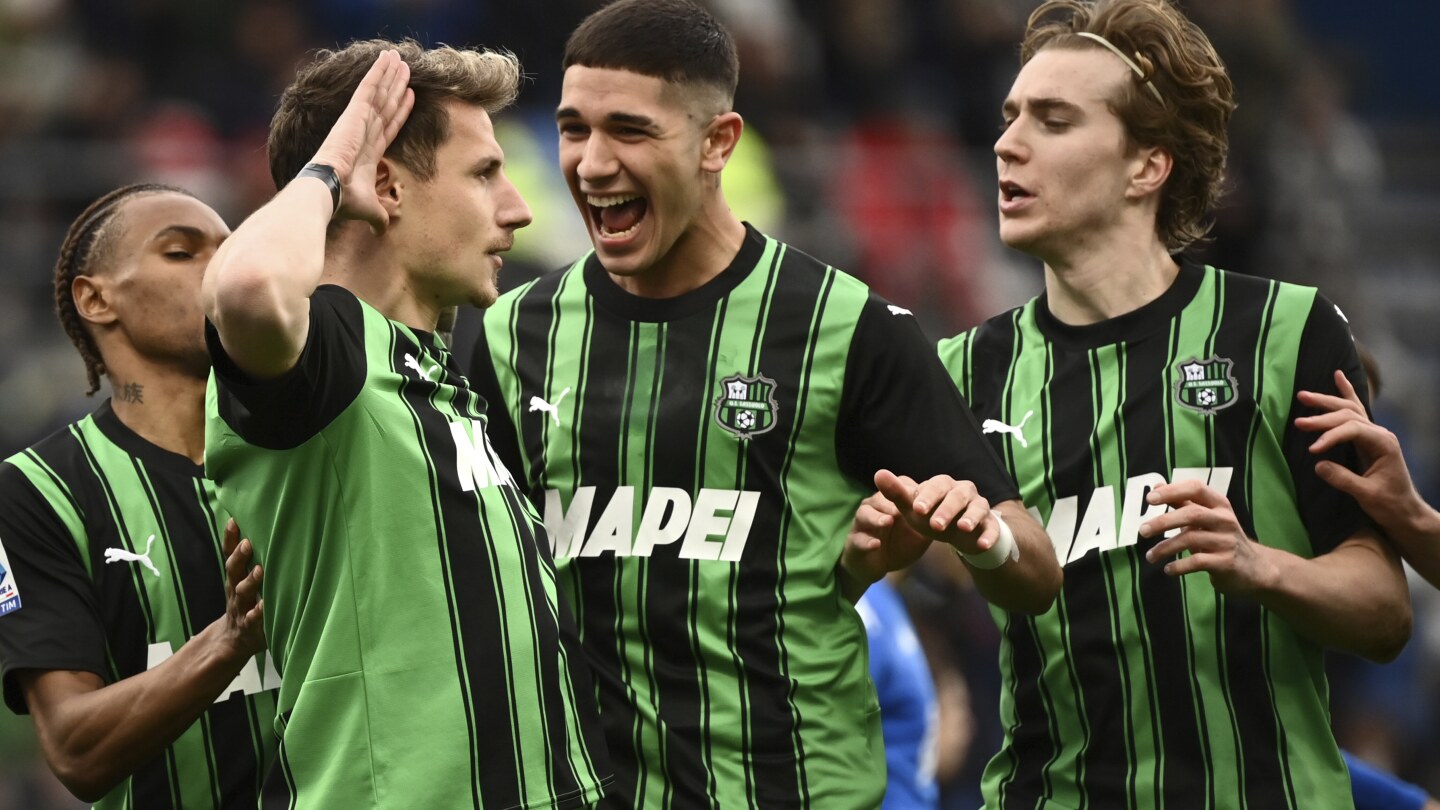 Sassuolo licencie Dionisi et confie temporairement l'entraîneur de l'équipe de jeunes Bigica
