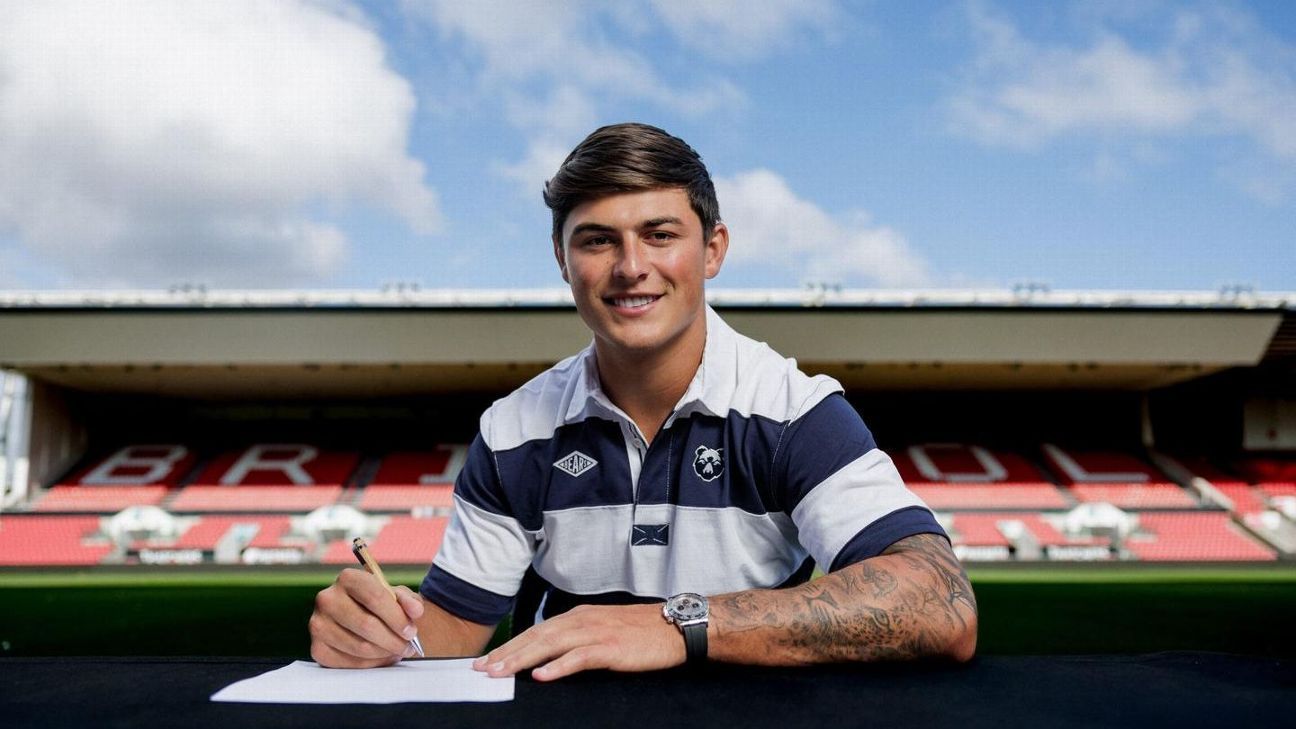 Bombardement sur le marché! Louis Rees-Zammit sera un compagnon de quatre joueurs de Pumas