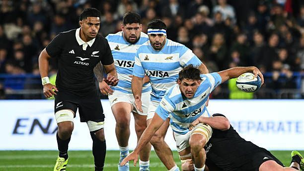 Il l'a laissé assis! Le spectaculaire pare-chocs matera à un tout noir