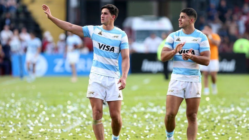 "Des meilleurs doubles aujourd'hui": louange pour Cinti et Chocobares à l'étranger