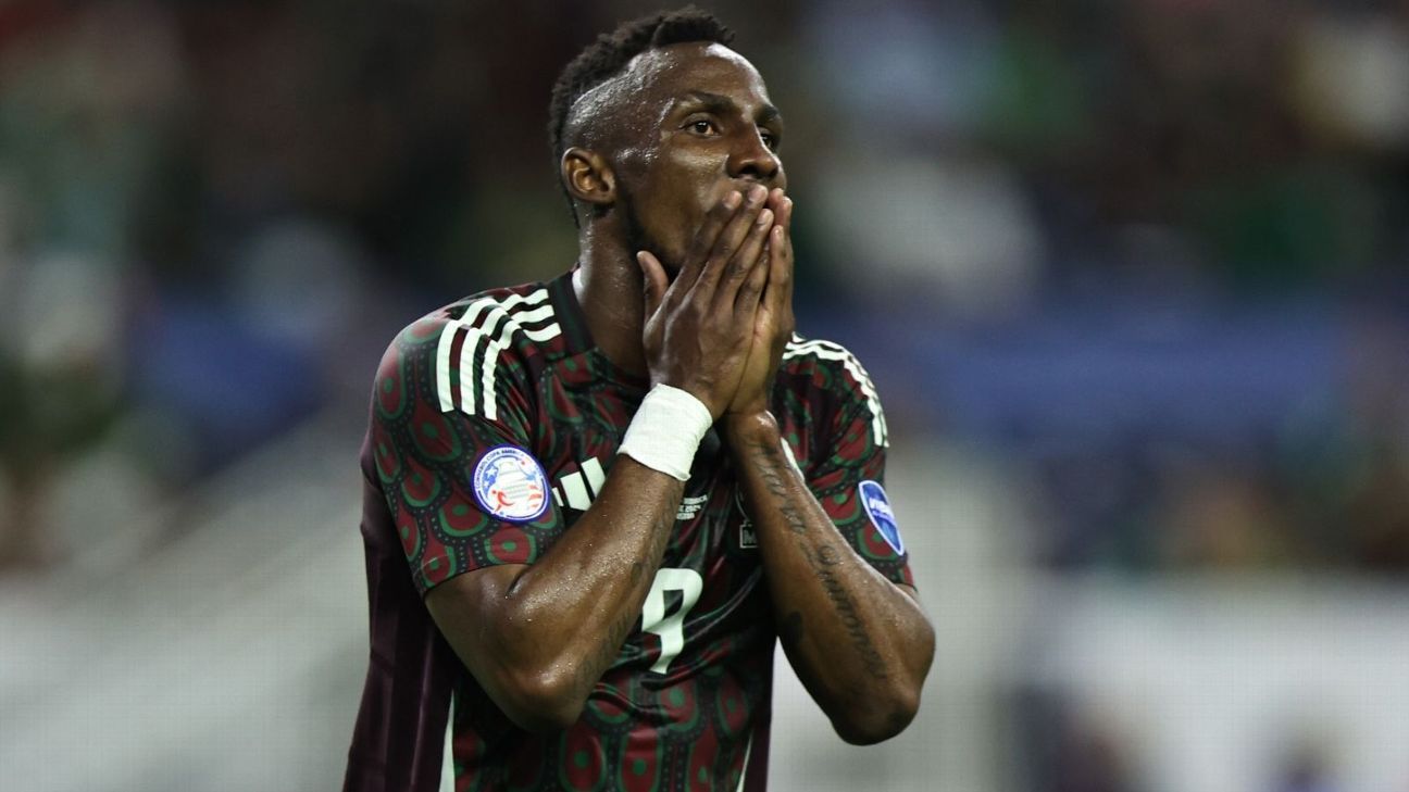 Julián Quiñones affronte la Colombie pour la première fois avec l'équipe nationale mexicaine