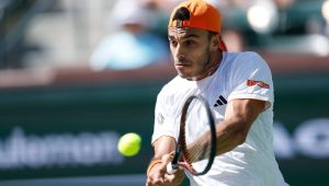 Francisco Cerúndolo a imposé la hiérarchie, a remporté le duel argentin à l&rsquo;Open de Miami et ira à l&rsquo;encontre de la « résurgence » du tennis
