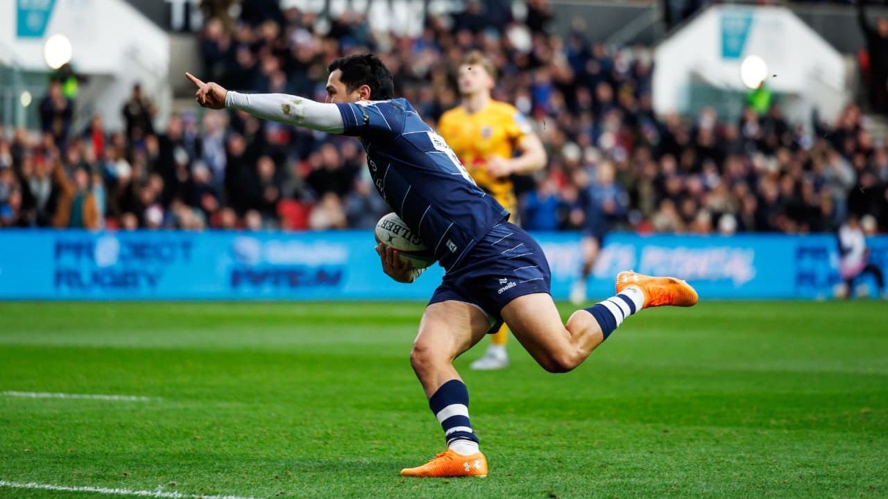 Moroni et son arrivée à Bristol dans un moment difficile : "Je ne me sentais bien ni sur ni en dehors du terrain"