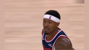 Bradley Beal prolonge avec les Clippers pour 13,2 millions de dollars sur deux ans