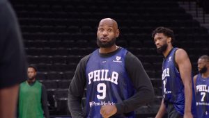 Le coach des Cavaliers Kenny Atkinson déprimé après la signature de LeBron James chez les Sixers